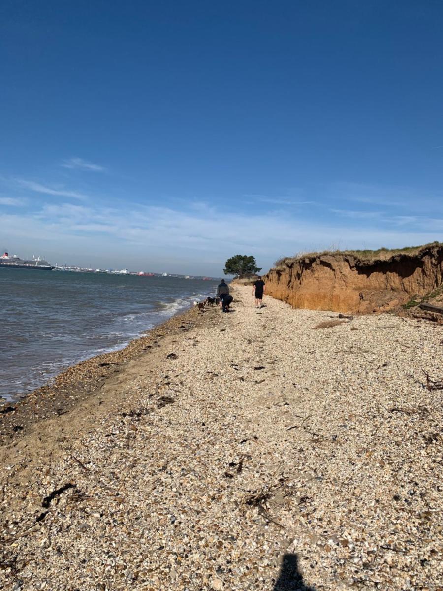 Hook with Warsash Haven - Housity