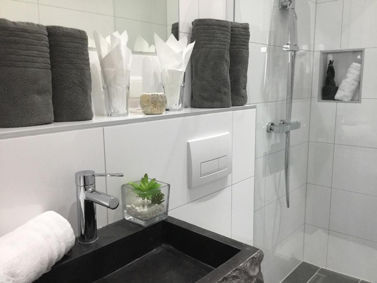Hotel Zum Berggarten - Housity
