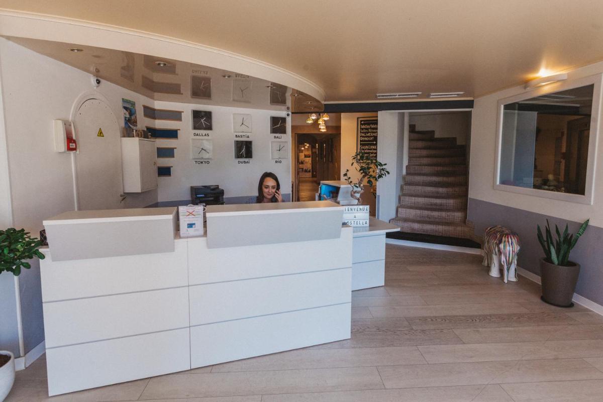 Coin salon dans l'établissement Ostella Spa & Resort
