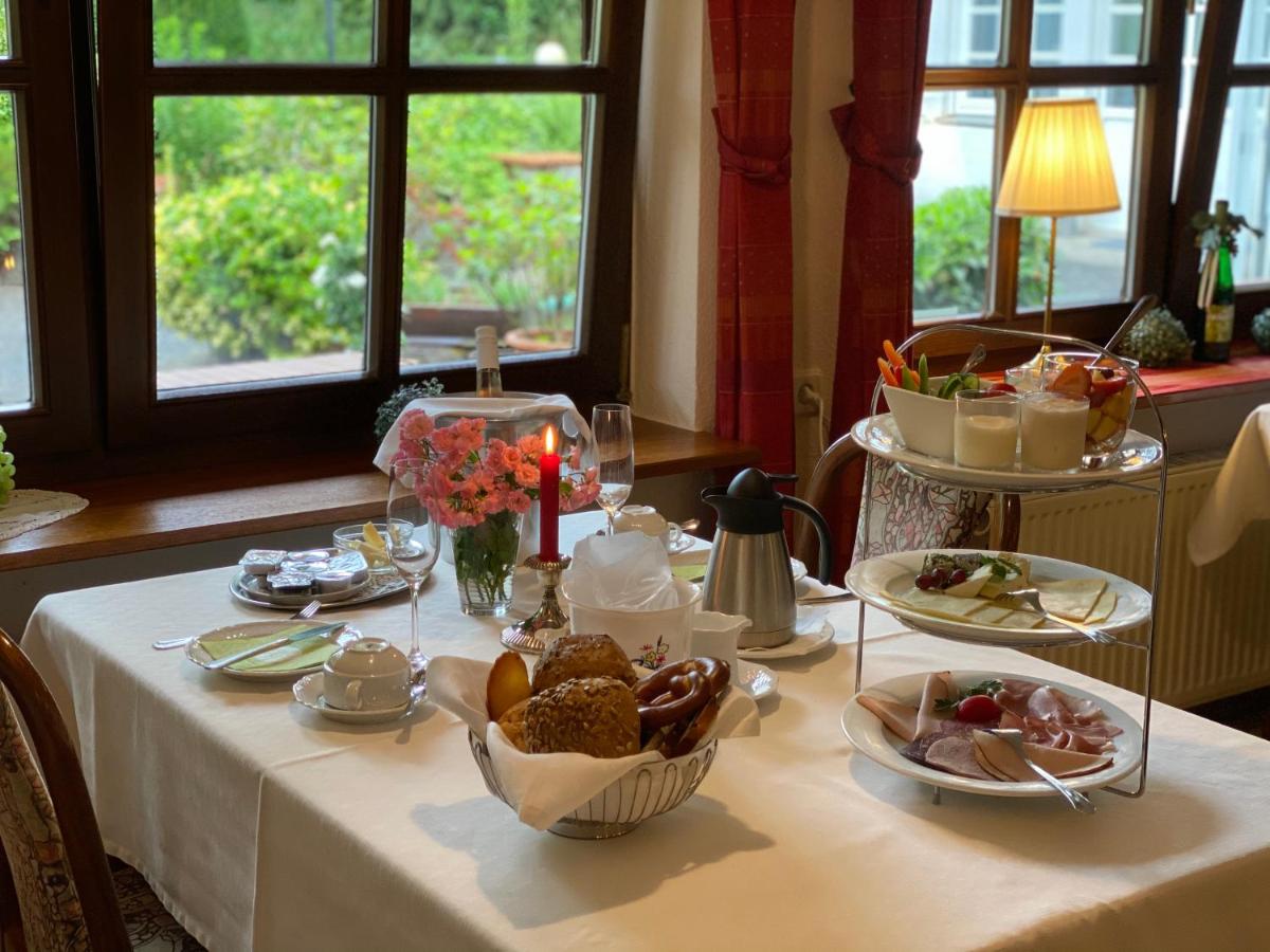 Hotel Springiersbacher-Hof - Housity