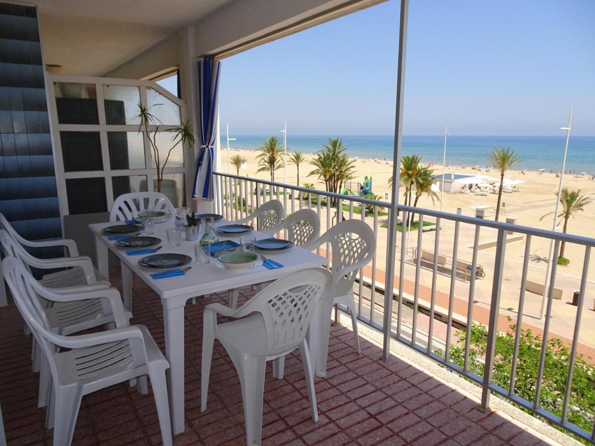 NEPTUNO 27 - Primera línea de Playa - Housity