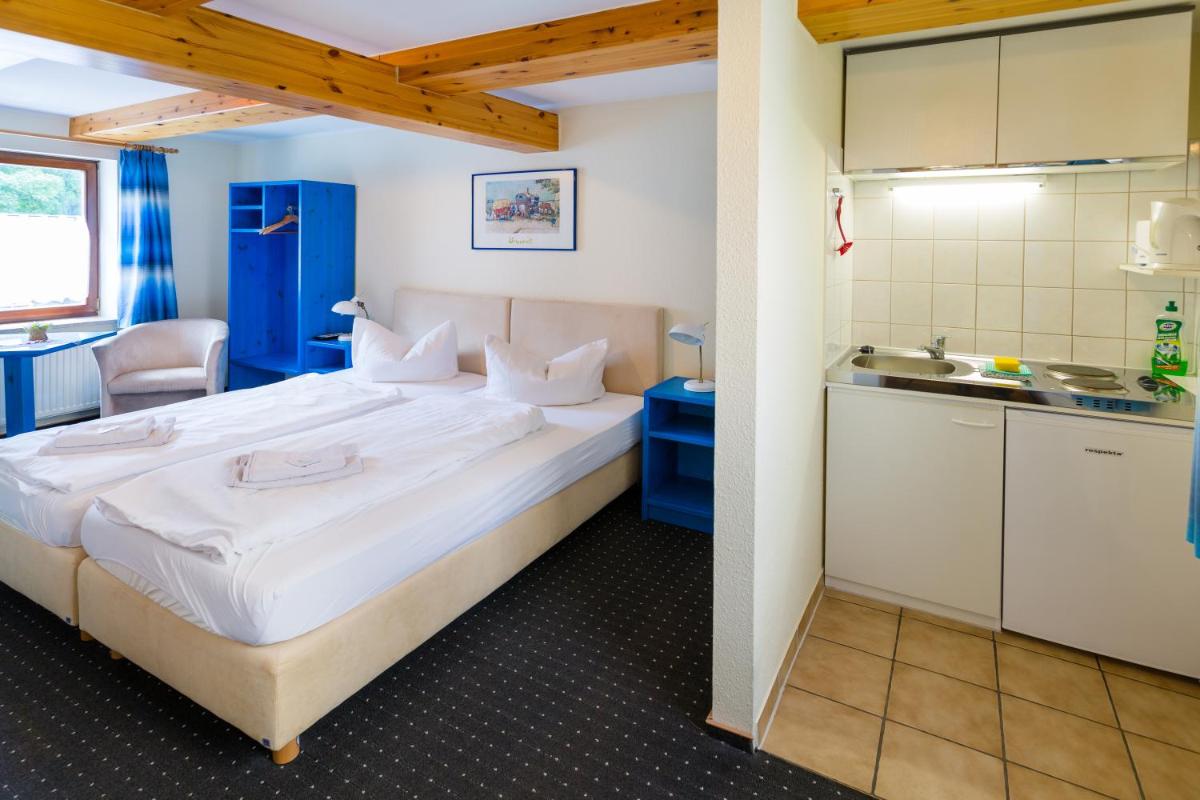 Pension & Ferienwohnungen Töpferstüb'l - Housity