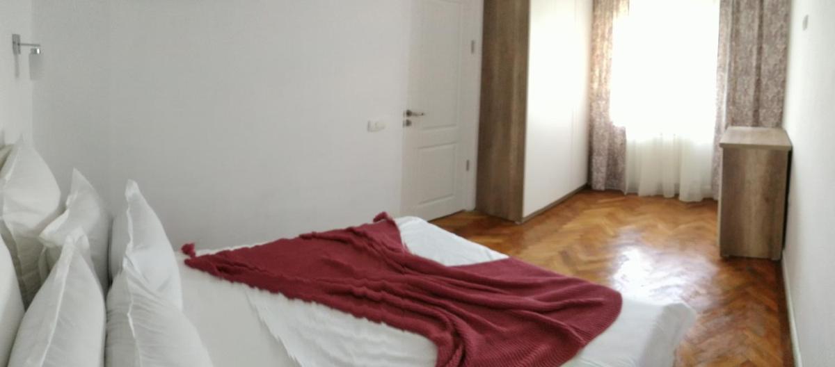 Tomis Apartment - Housity