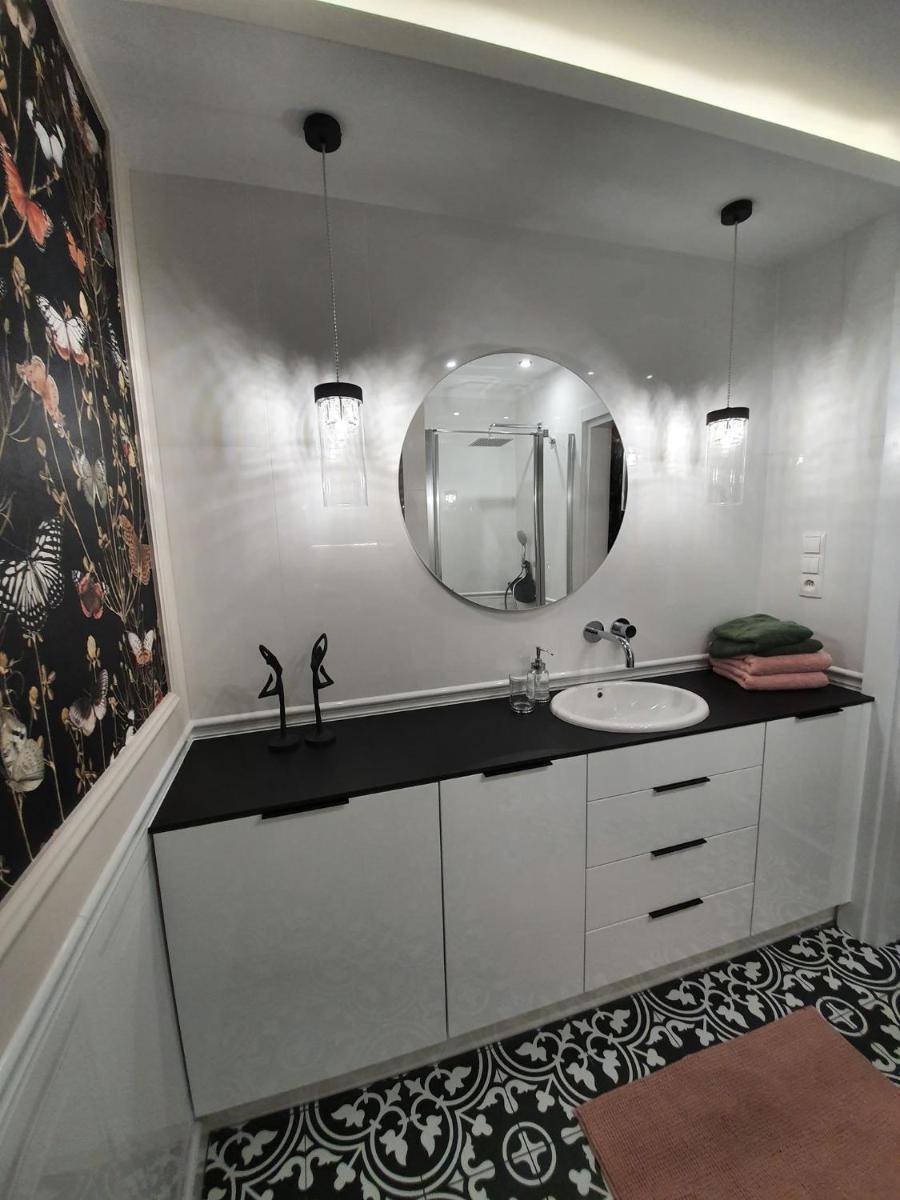 Apartament w sercu Zamojskiej Starówki - Housity