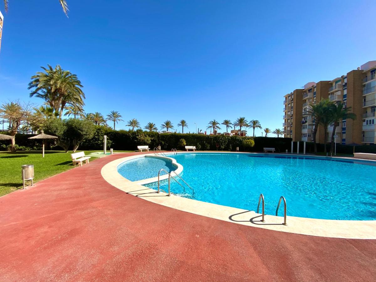 Nereo 7 Primera Linea de Playa San Juan Piscina, Parking wifi Inmobiliaria Leo - Housity