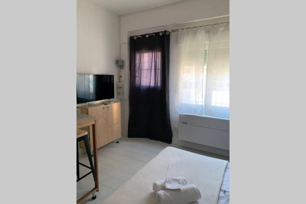 Charmant petit studio en centre ville - Hizvo