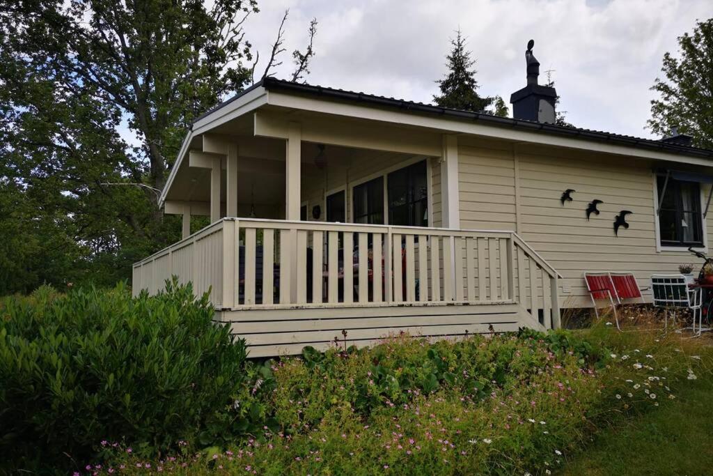 Ferienhaus Smultronsställe Hjo, Vättern - Housity