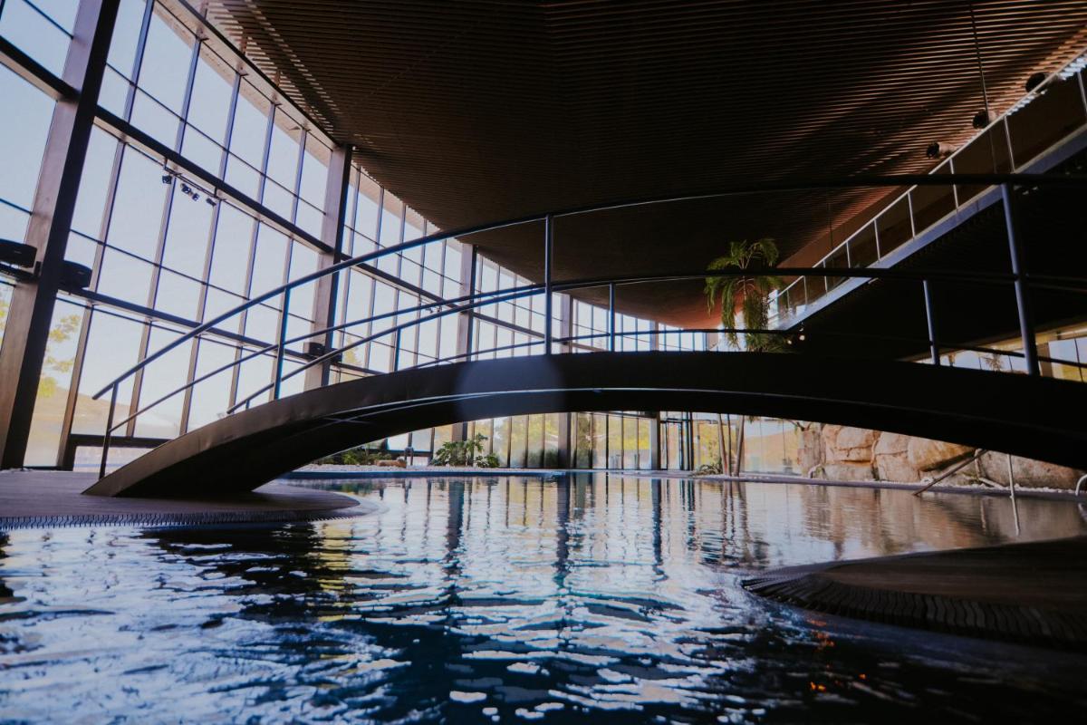 A piscina em ou perto de H2otel Congress & Medical SPA