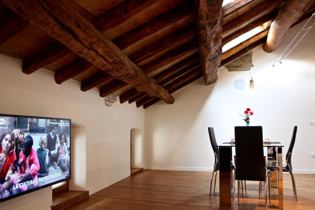 Suite Pasqualigo - Feltre tra Venezia e le Dolomiti - Housity