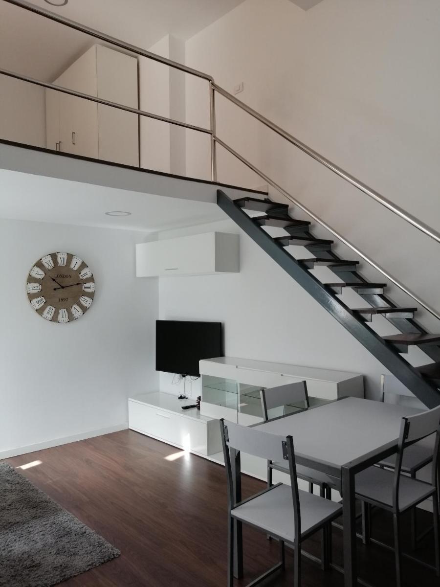 HomeForGuest ISLAND 201 Modern & Minimalist Apartments - Housity