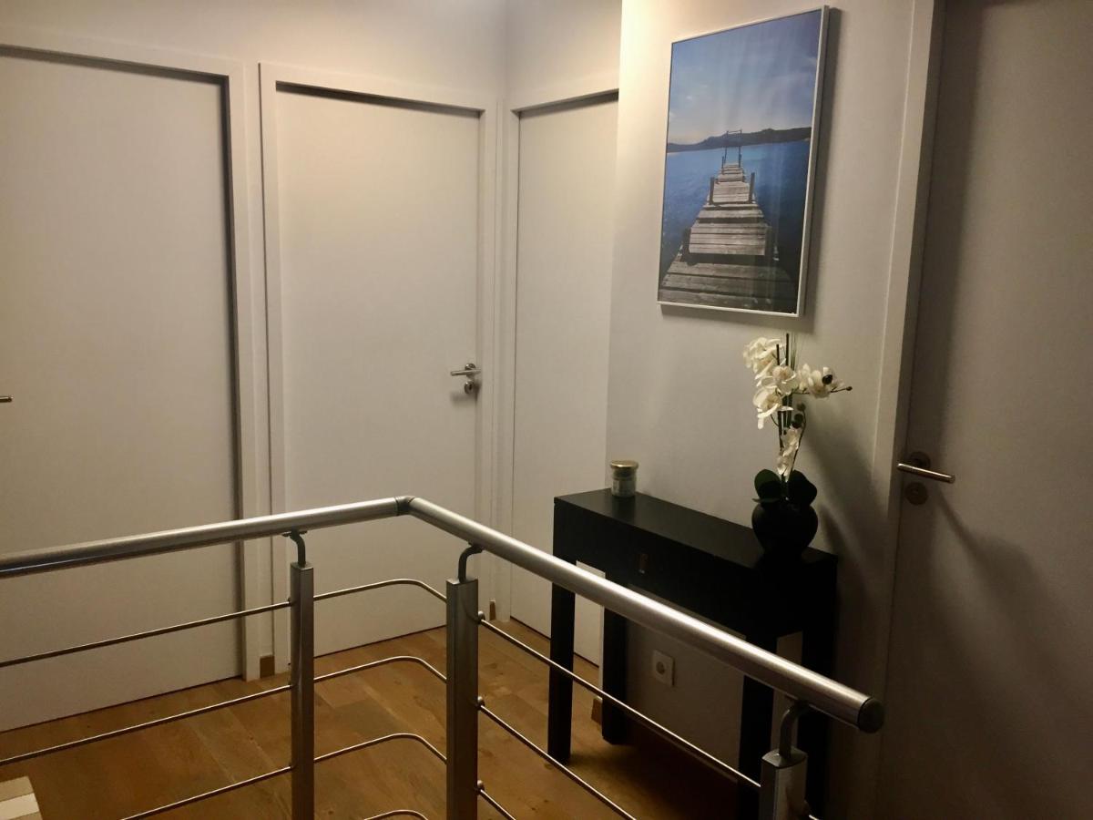 B&B Mimi Totem - Housity