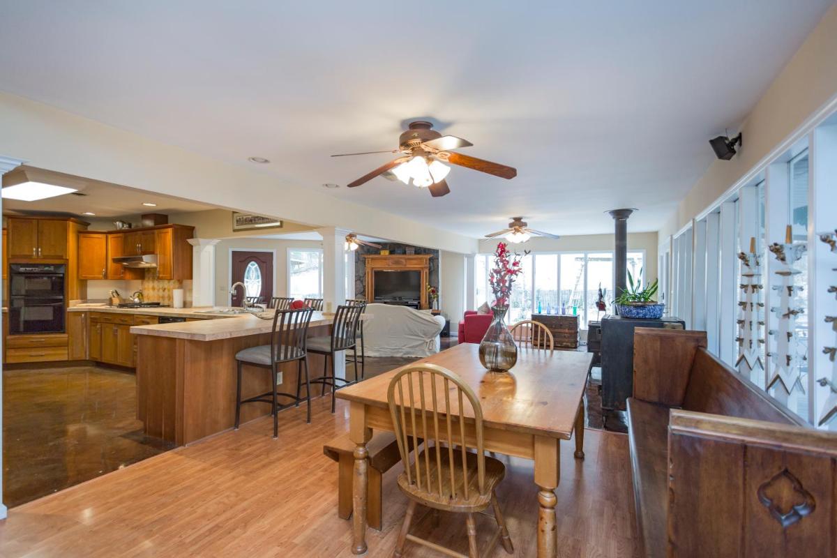 Suitetrails - Grand Dream Vacation Home in Nashville 7+ beds!