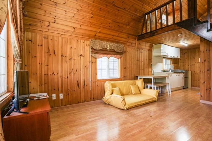 CHAEUL Pension - Housity