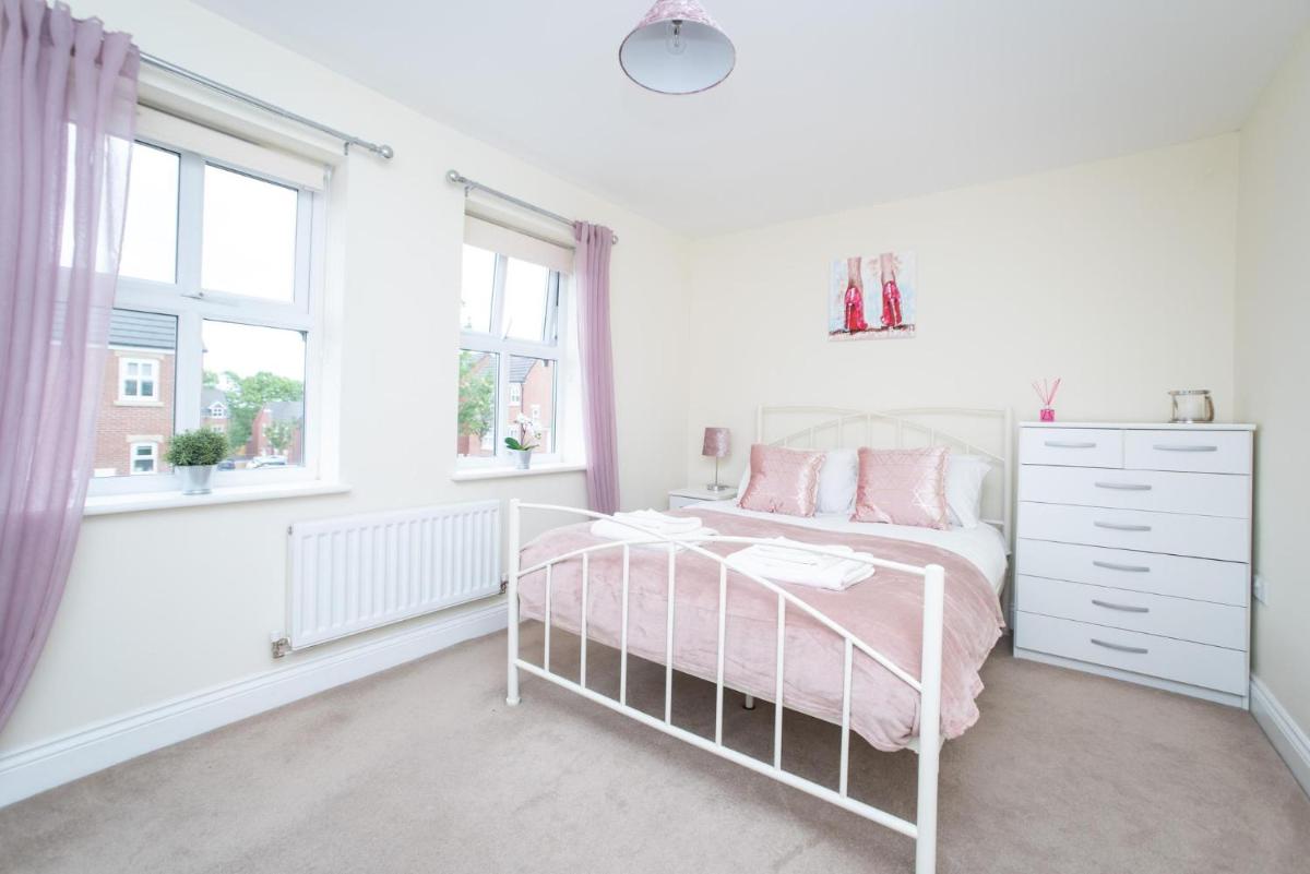 Spacious 2 bedroom apartment Newcastle/Gateshead - Housity