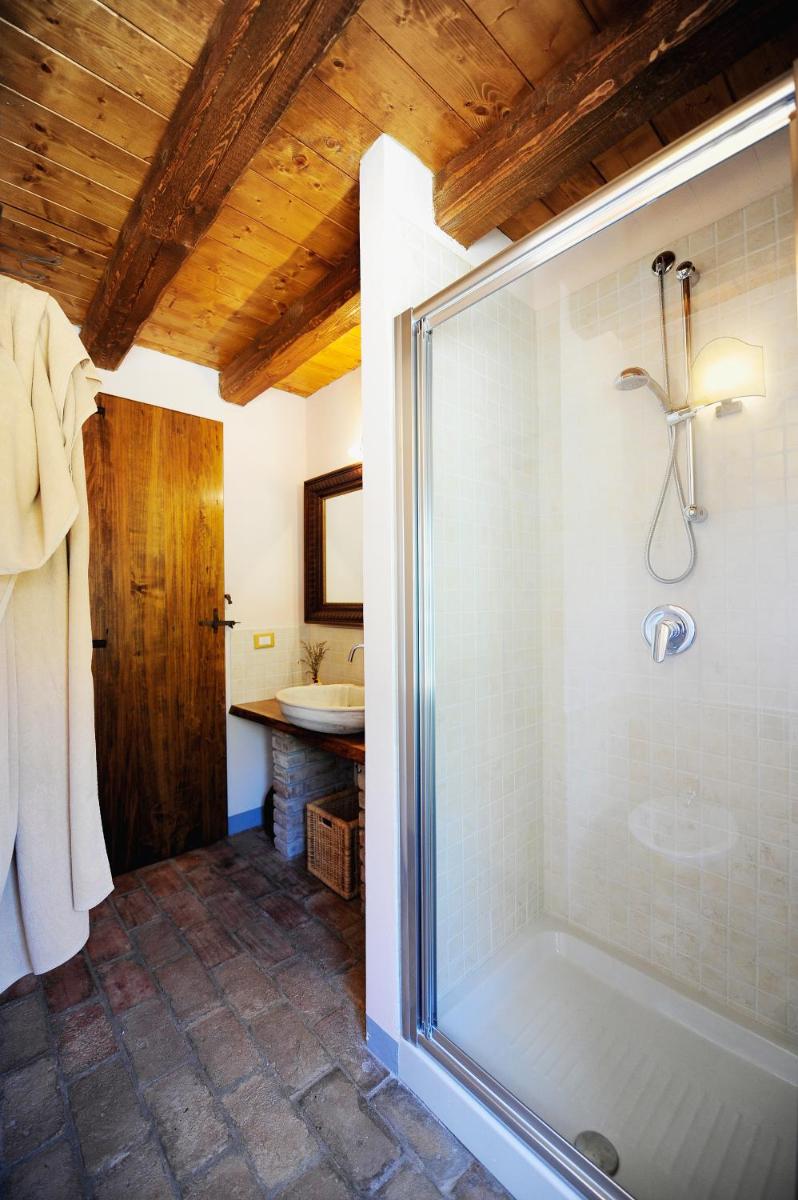 Cornio Delle Fronde - Housity
