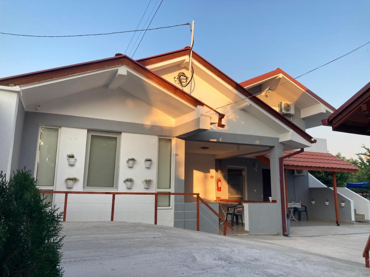 TIKI Apartments - Housity