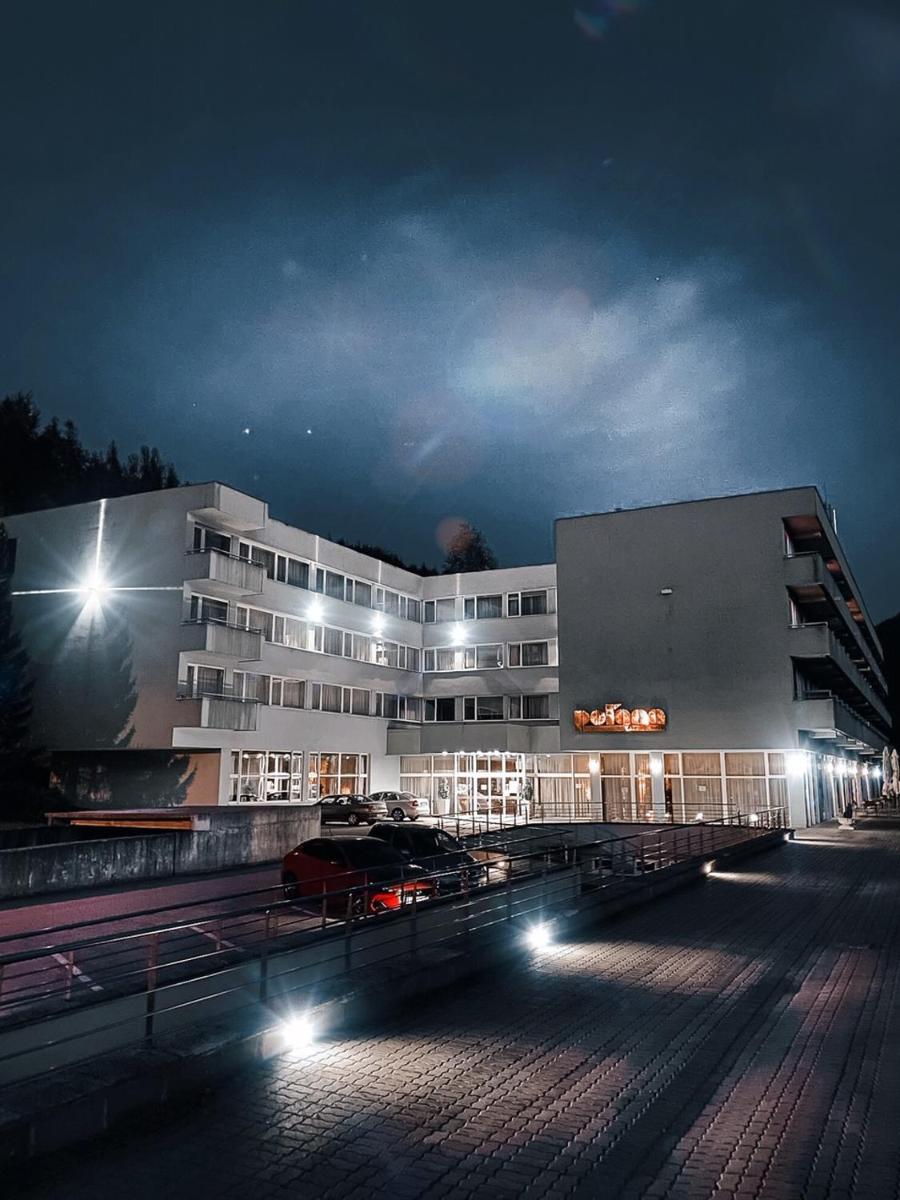 Kúpele Brusno - LD Poľana - Housity