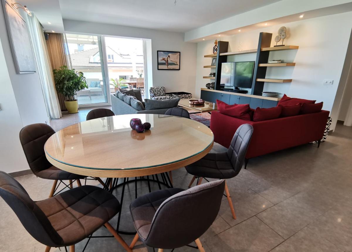Suitetrails - Topaz Suites by Villa Safiya