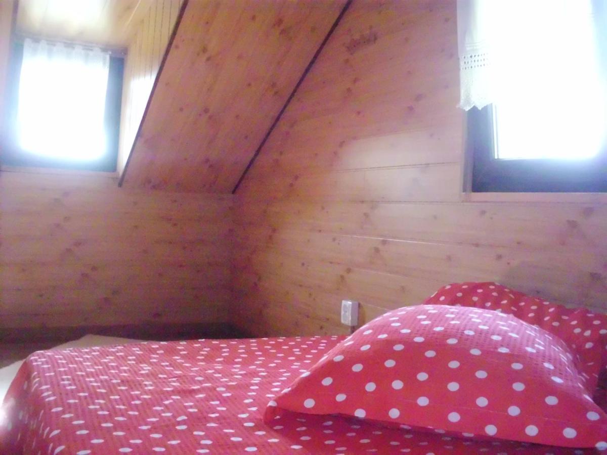 Popas Valea Ursului - Housity