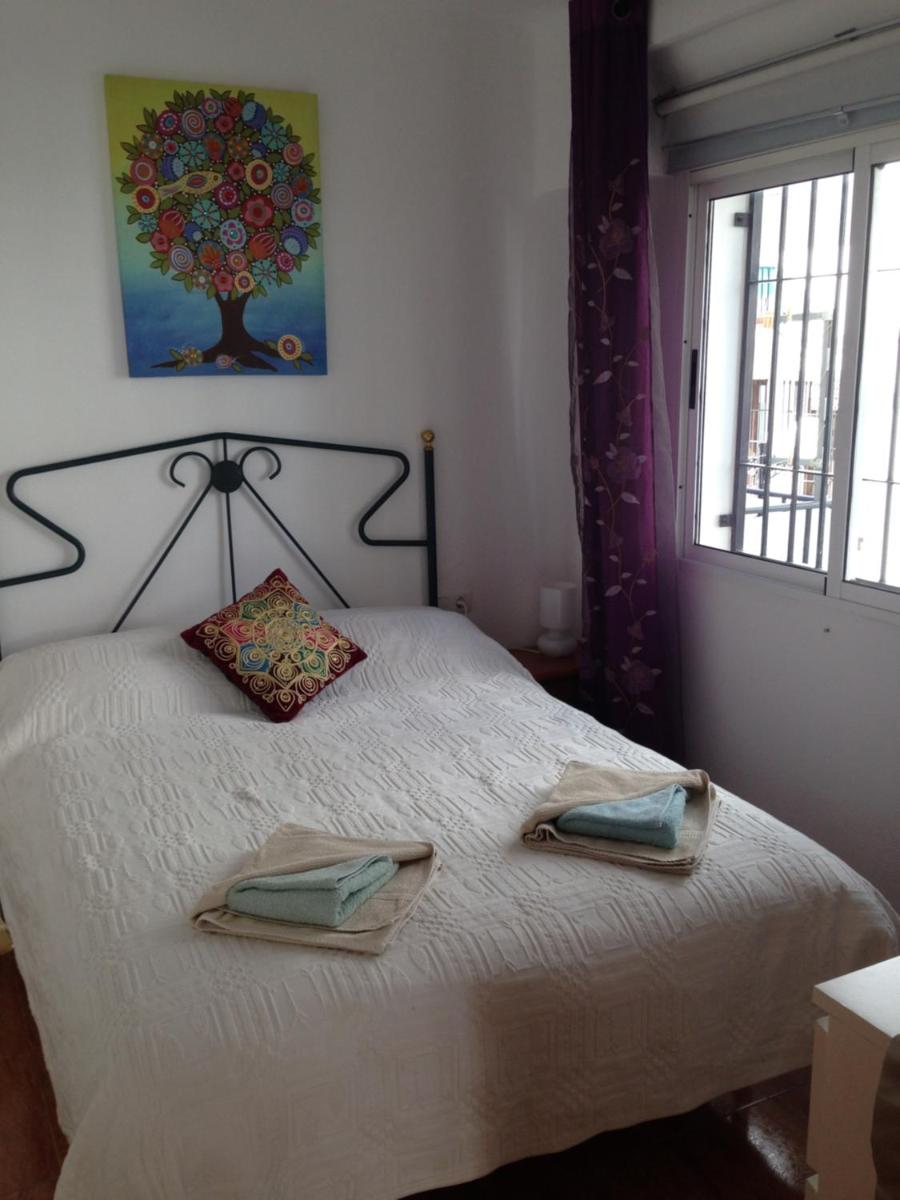 Chez Alison! Central nerja apt - Housity