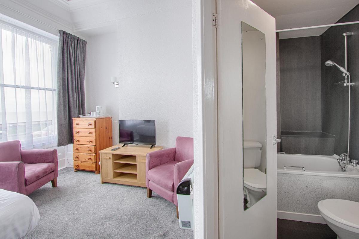 Whitehouse Hotel - Housity