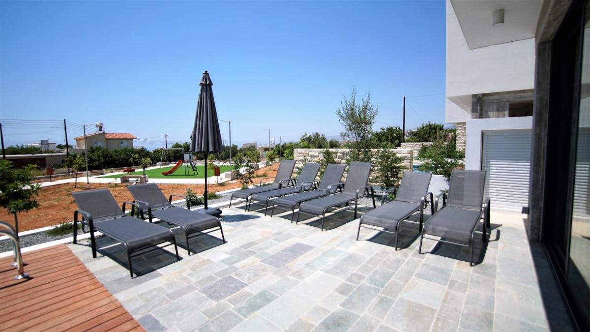 Avalon 1 Villa 15 - Housity