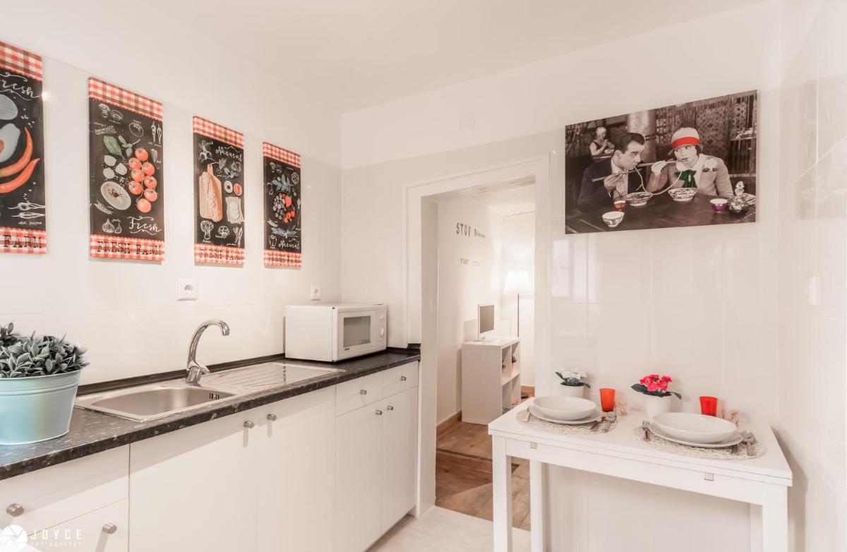 InLoveApartments - Typical Portuguese Tiles - Housity