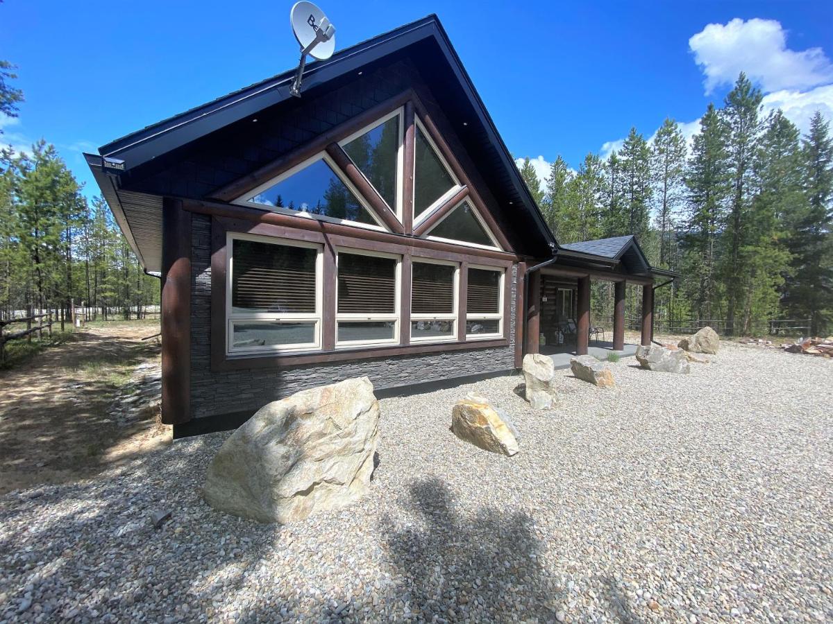 Wolf Den - Housity