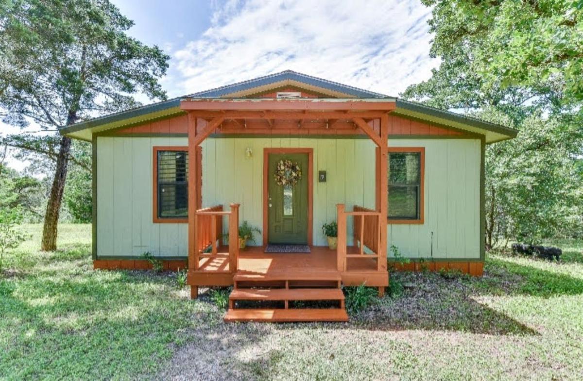 Austin Escape - Housity
