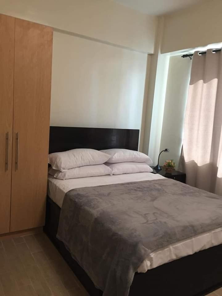 Furnished Studio Megaworld 7M - Hizvo