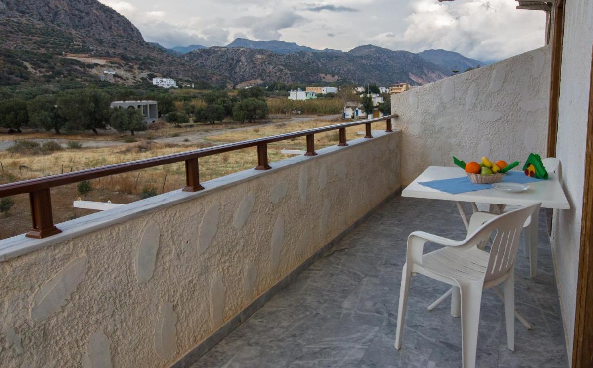 Filoxenia Apartments 2 - Housity