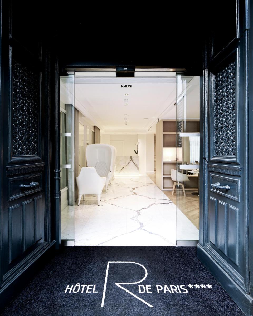 Un ou plusieurs lits dans un hébergement de l'établissement Hôtel R de Paris - Boutique Hotel