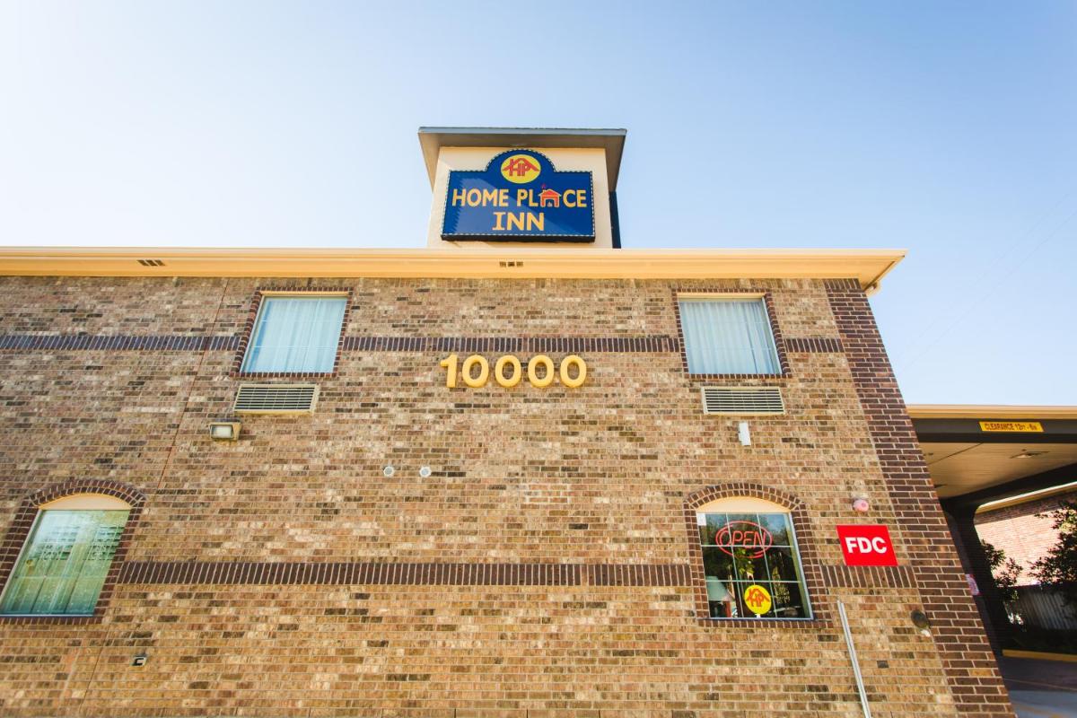 Home Place Inn - Housity