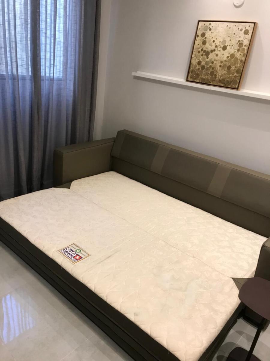 Liberdade 1 QT + Sofá Cama - 200m Metrô. Novo! - Housity