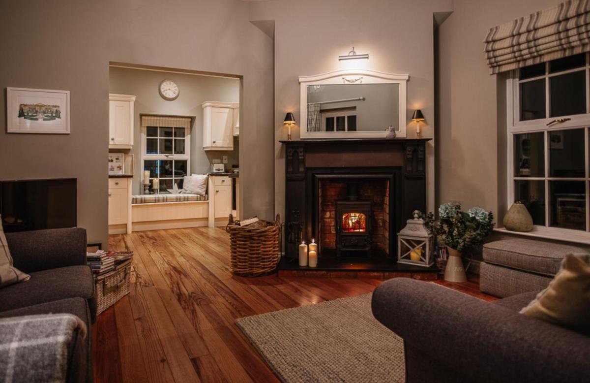 Bay Tree Cottage - Housity