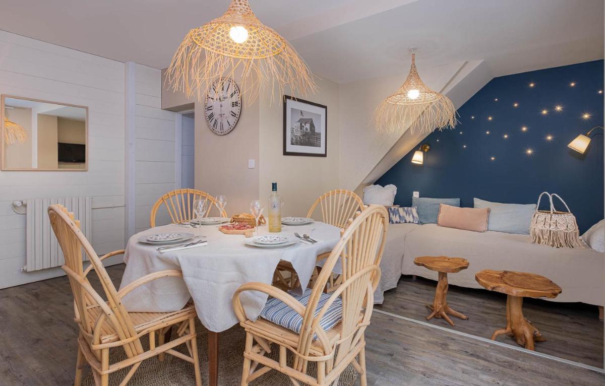 Coin salon dans l'établissement La Marine de Loire Hôtel & Spa