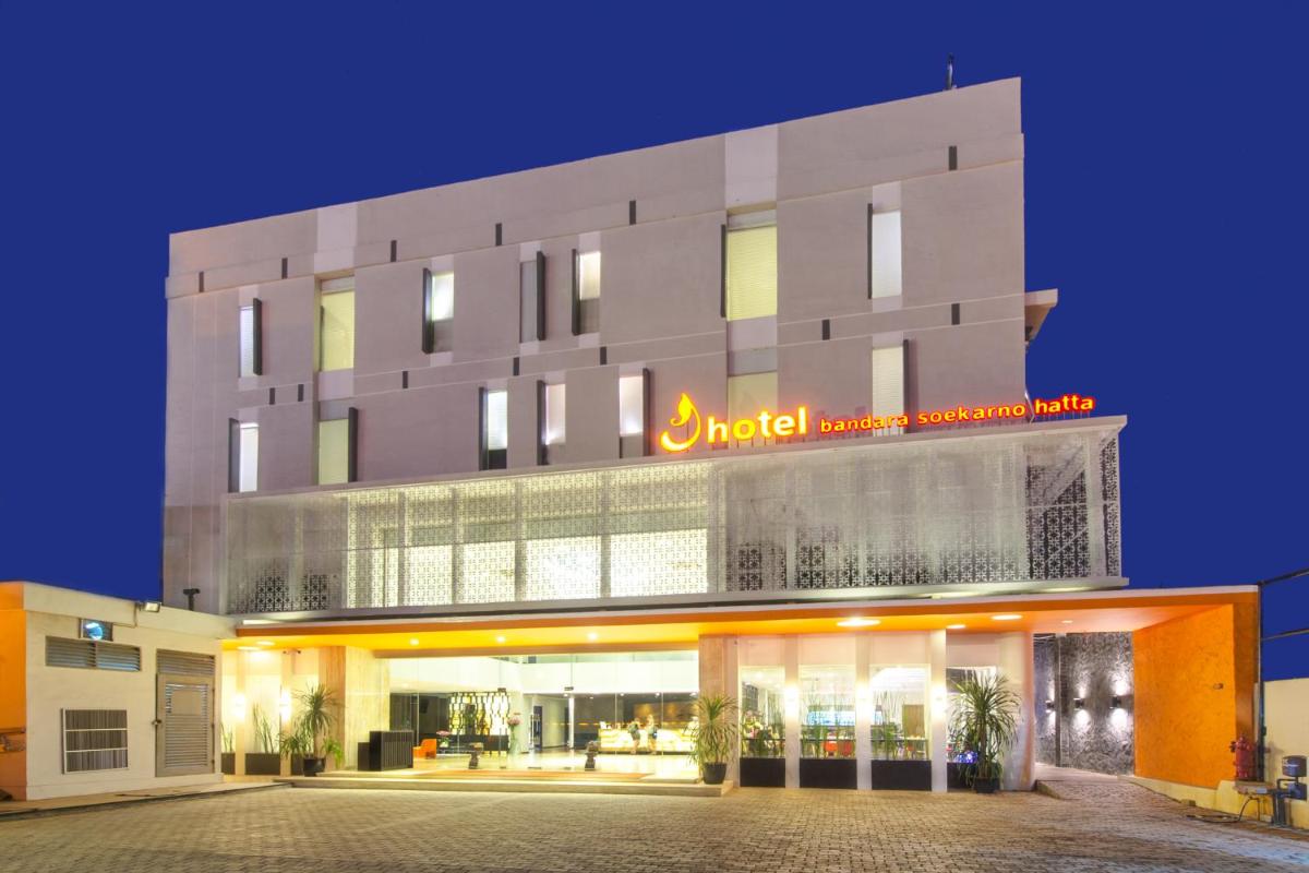 Suitetrails - J Hotel - Bandara Soekarno Hatta