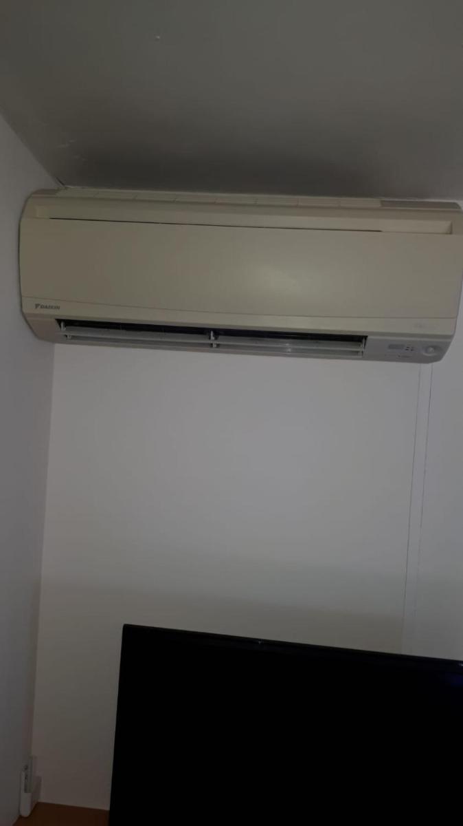 Comfortabel 4-persoons chalet (airco + fietsen) op Recreatiepark Eikenhof - Housity