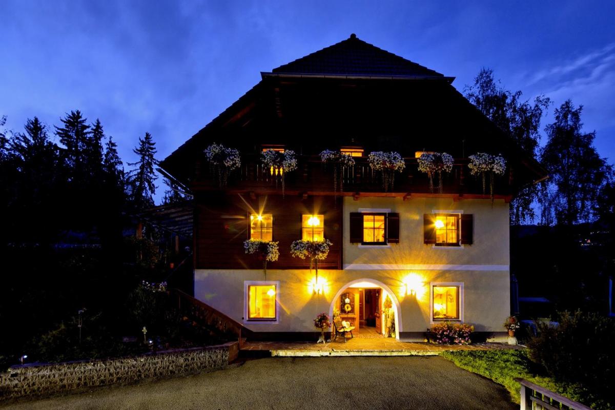 Gästehaus Biobauernhof Mandl - Housity