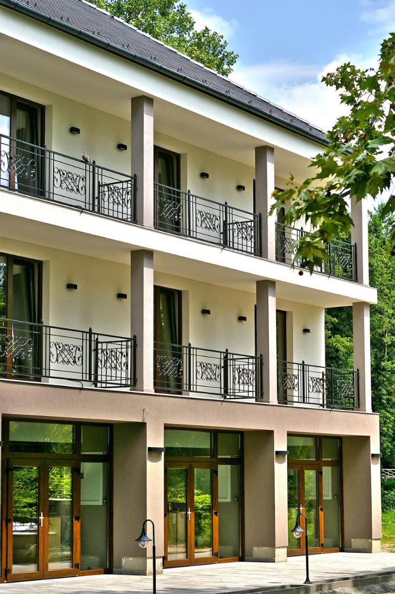 Boutique Hotel Divina - Housity