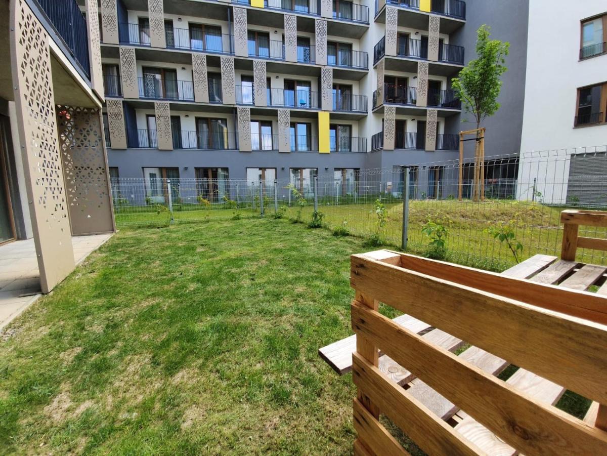 STYLISH APARTMENT WITH TERRACE AND GARAGE in THE CITY CENTER - Housity