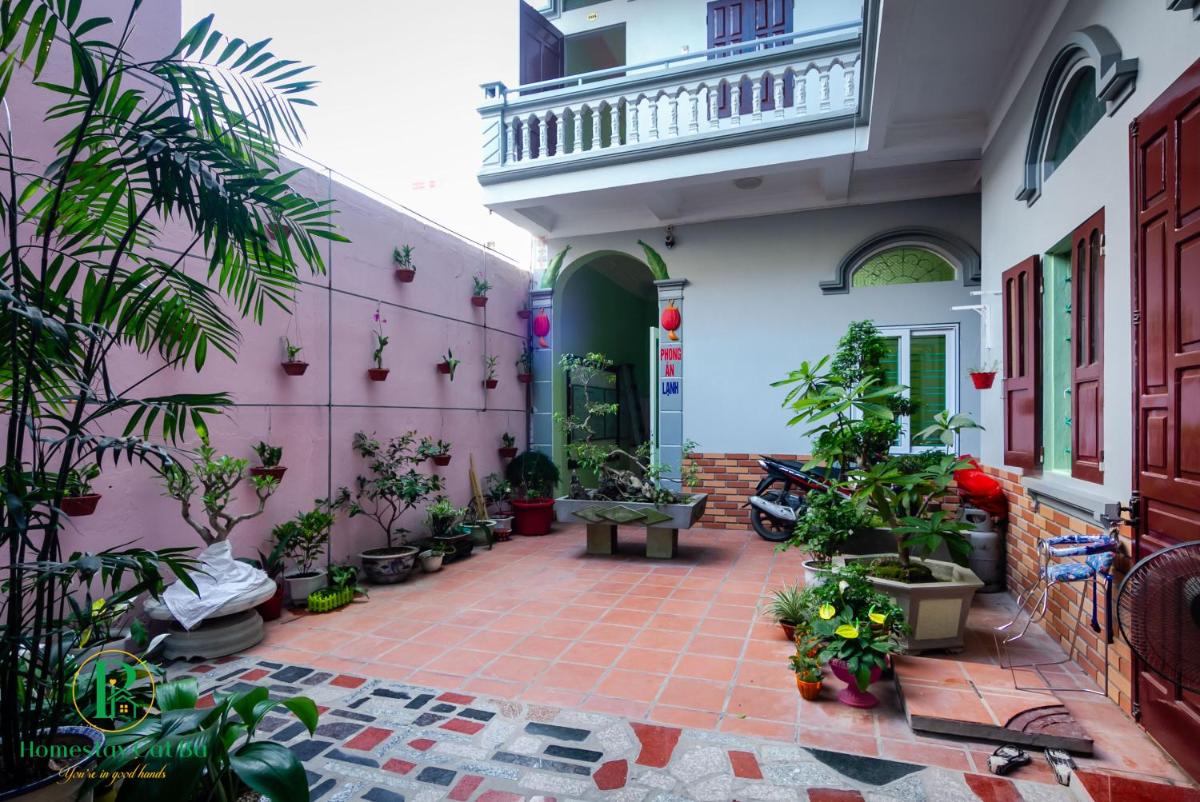 Pi's Homestay CatBa - Housity