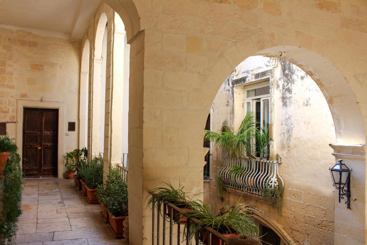 B&B Palazzo Sambiasi - Housity