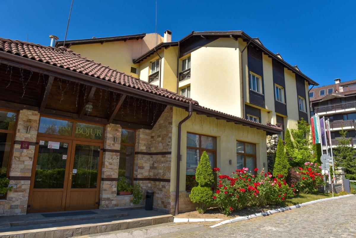 Suitetrails - Hotel Bojur & Bojurland Apartment Complex