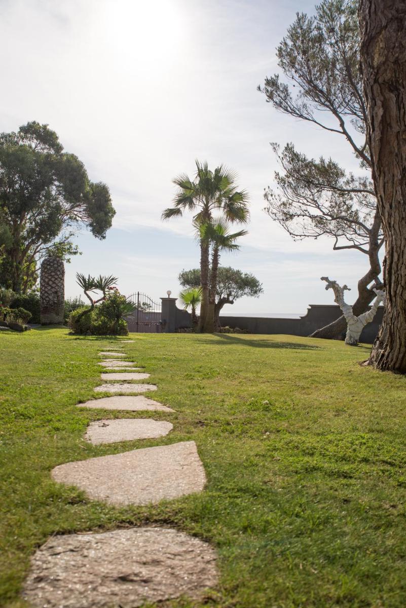 Villa Les Glycines - Housity