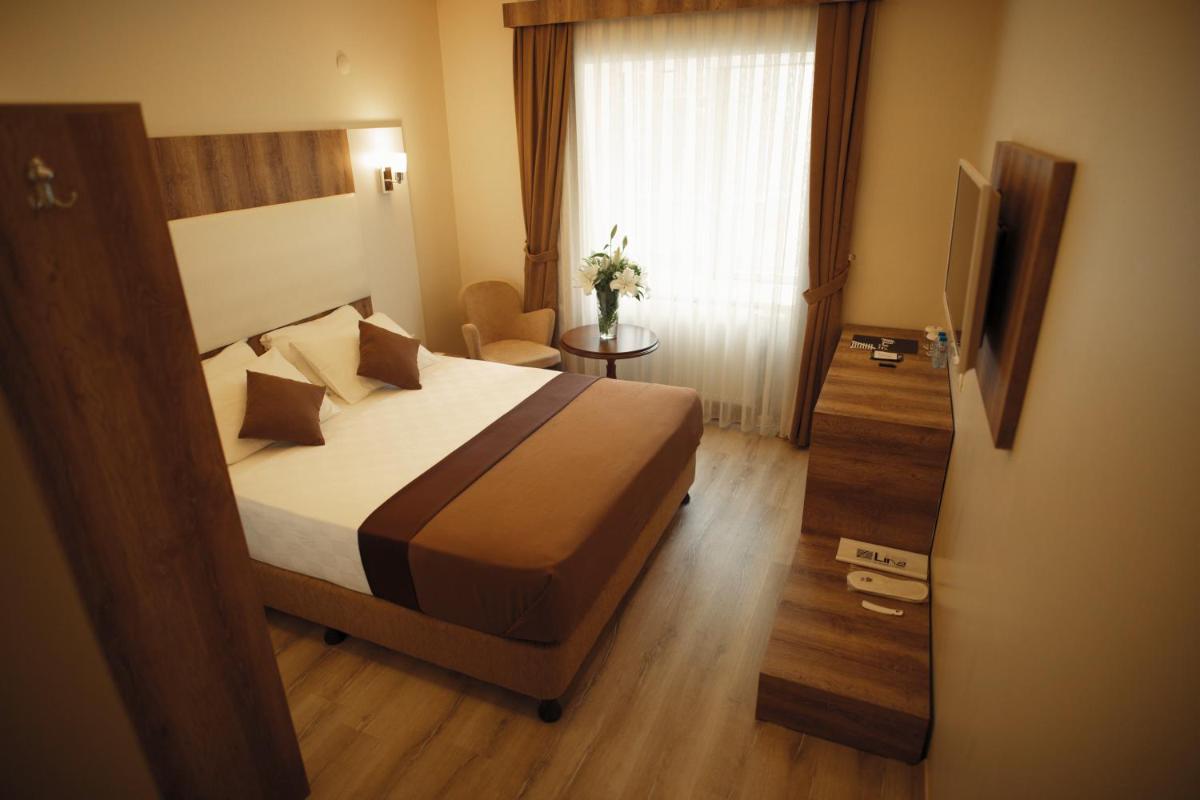 Line Suite Hotel - Housity