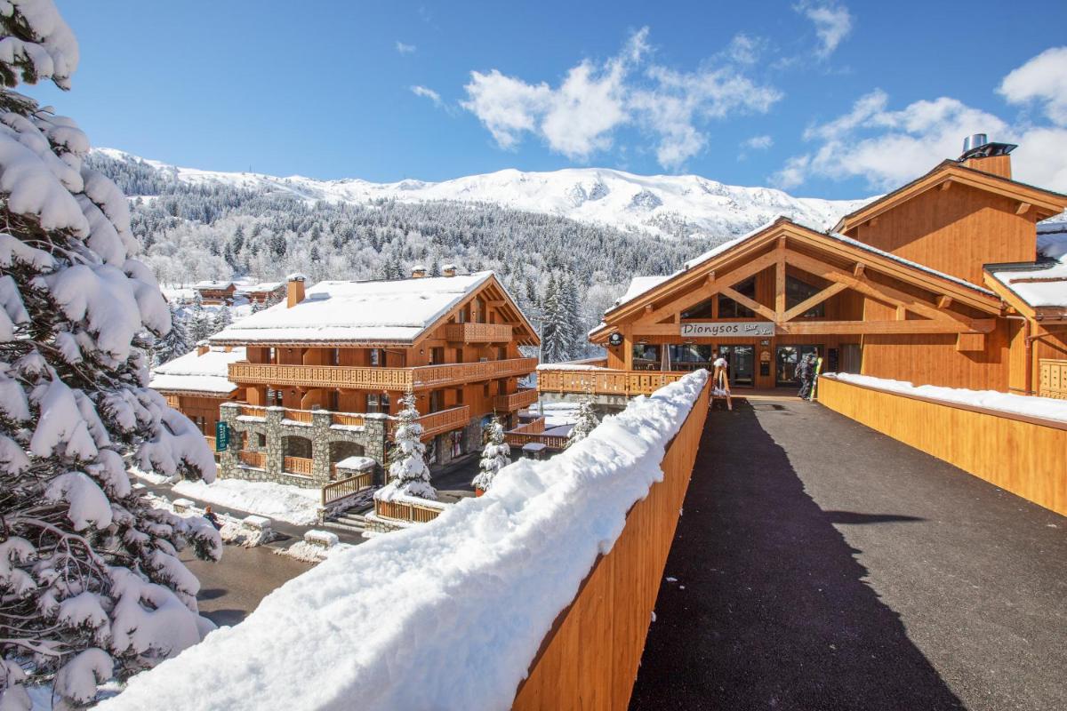Vue générale sur la montagne ou vue sur la montagne depuis l'appart'hôtel