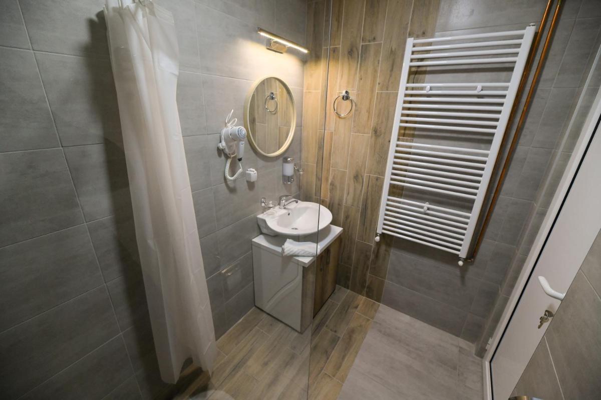 Corner Apartmani - Housity