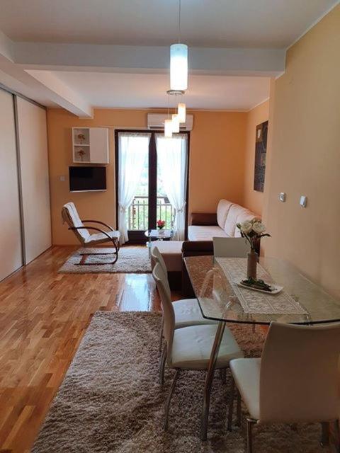 Apartman Eva - Housity