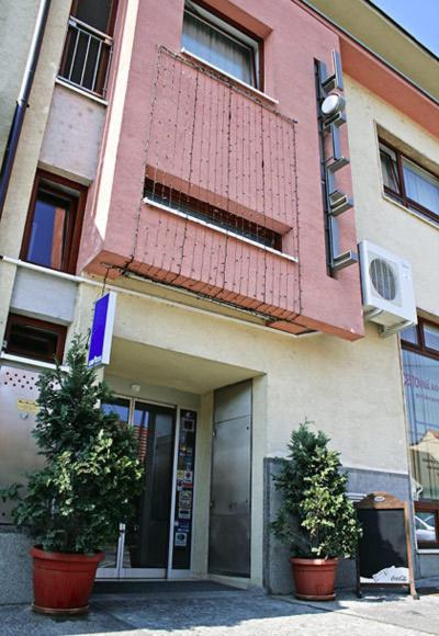 Hotel Maxim - Housity